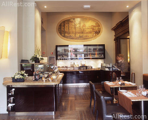 Savoy Hotel 38